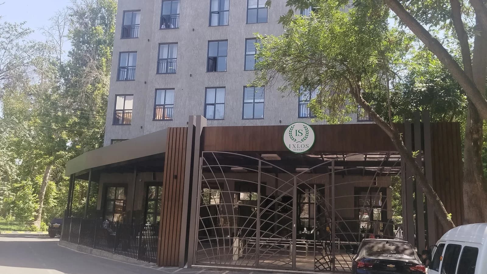 IXLOS International School — Chilanzar